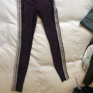 Koral side stripe leggings size small